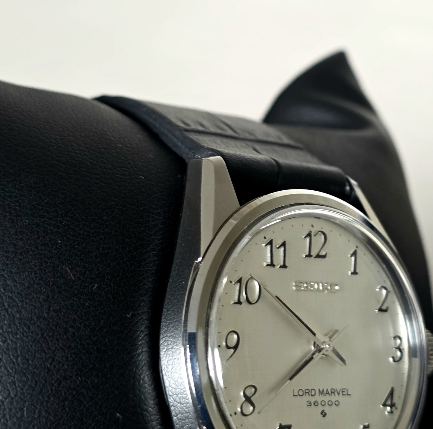 Seiko Lord Marvel 5740-8000