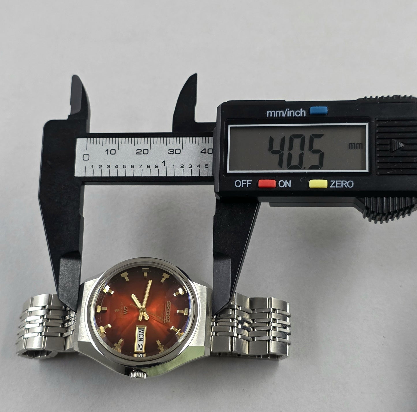 Seiko Lord Matic 5606-5320