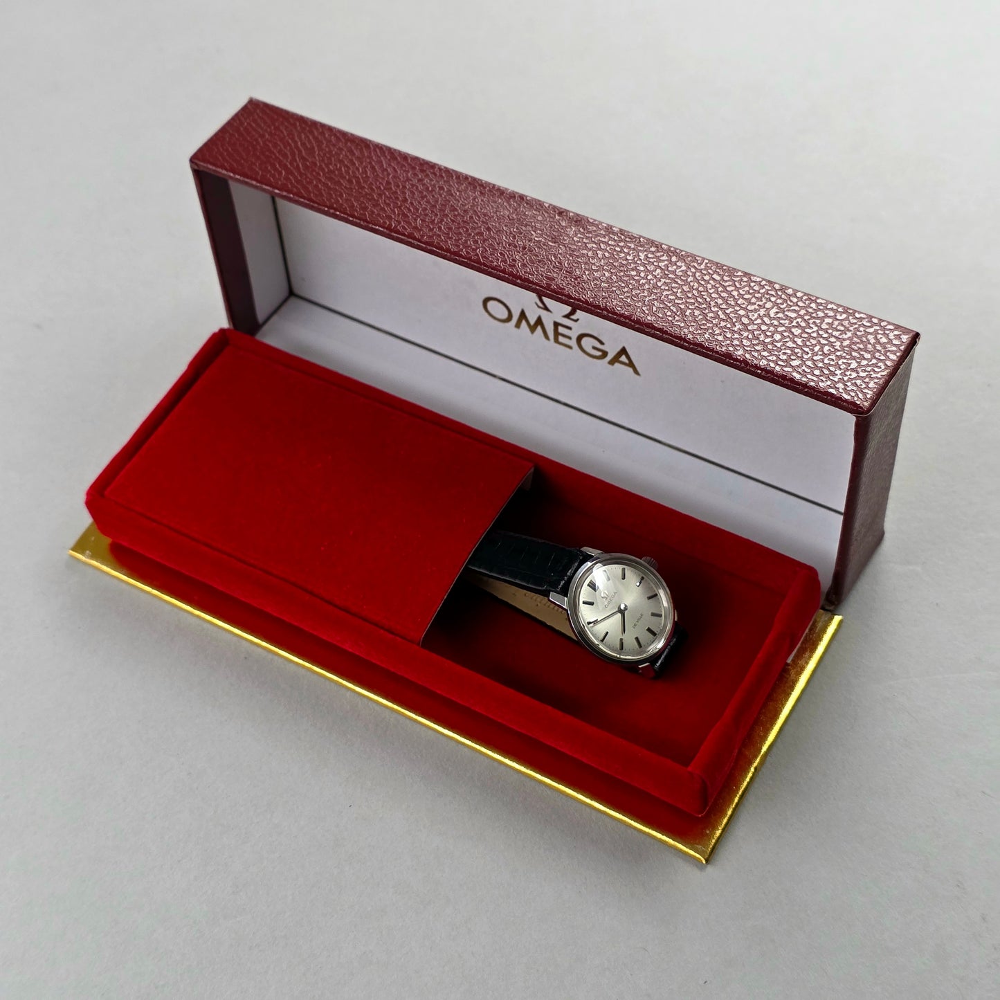 Omega De Ville Lady 515.007