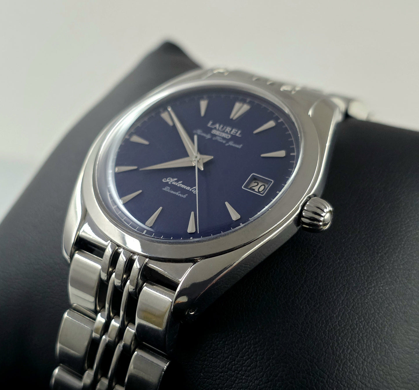 Seiko Laurel 4S15-0020 (JDM)
