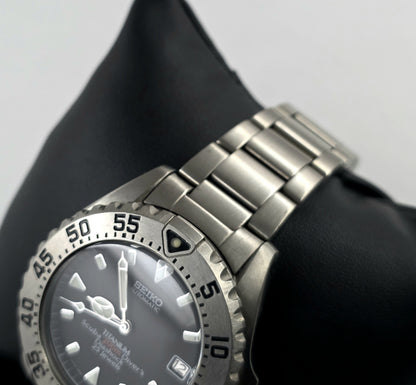 Seiko SCVF001 Titanium Diver's 200m