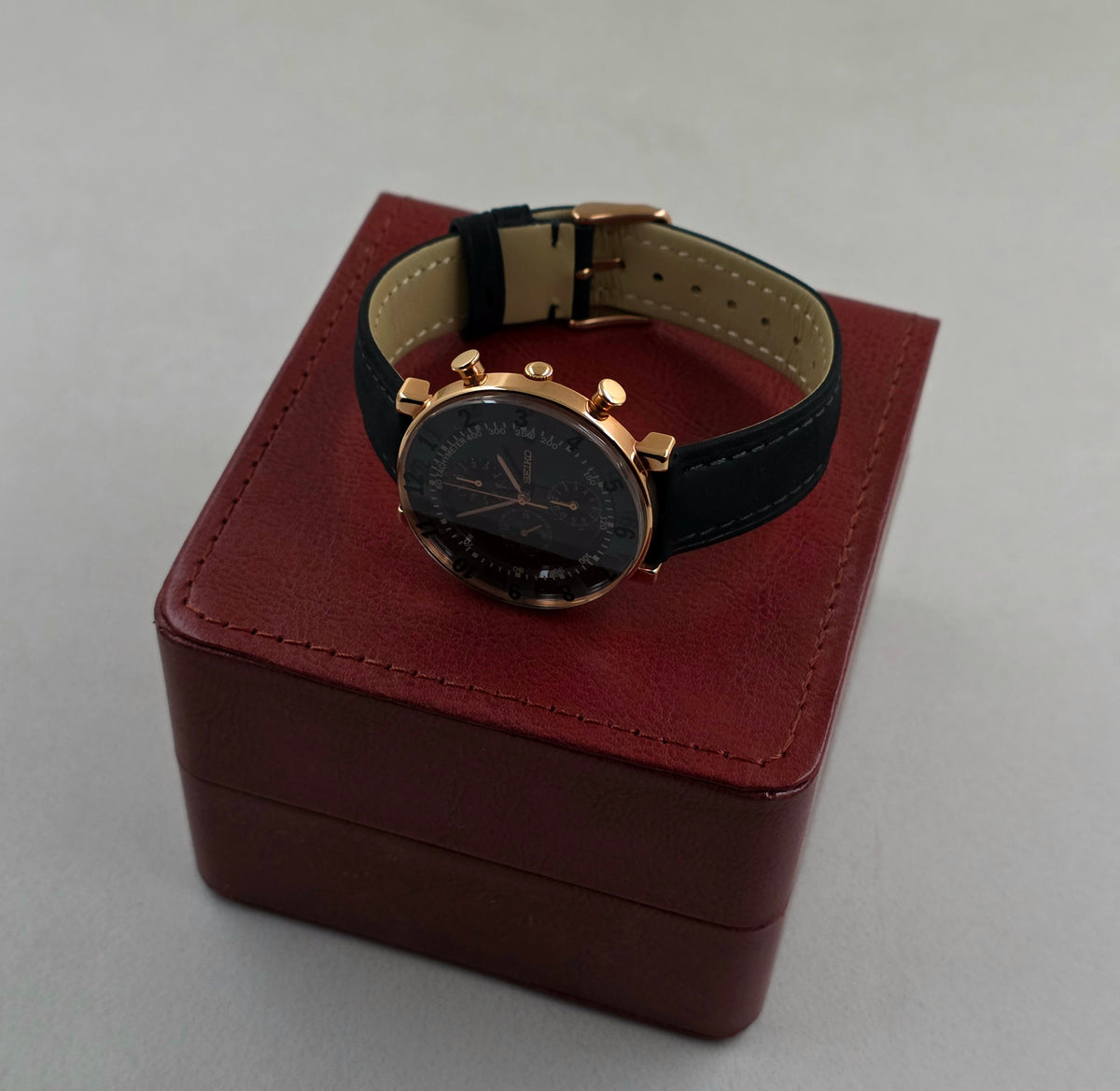 Seiko 7T92-0TL0 “Sottsass Associates”