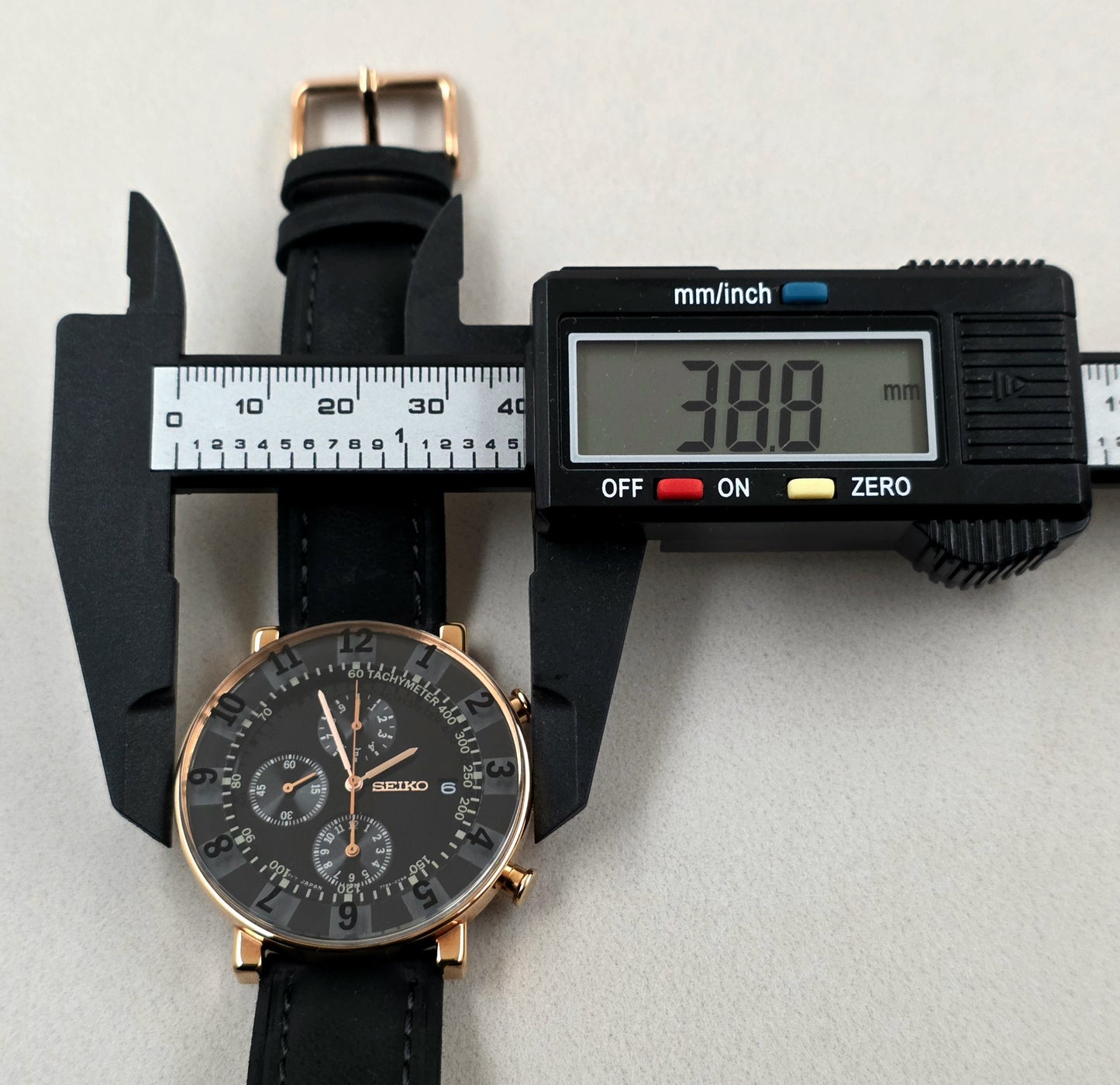 Seiko 7T92-0TL0 “Sottsass Associates”