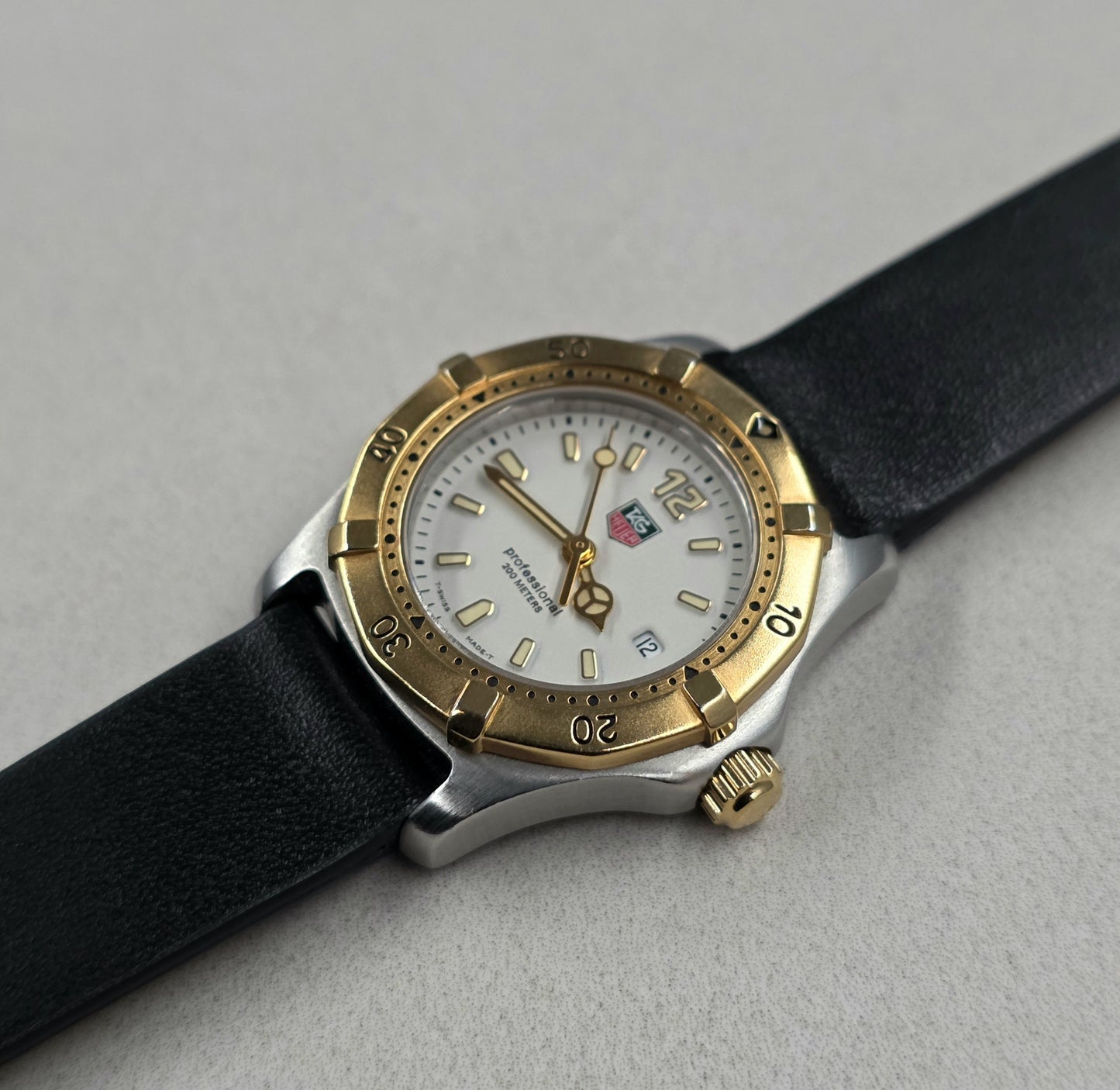 TAG Heuer Lady Professional WK1320