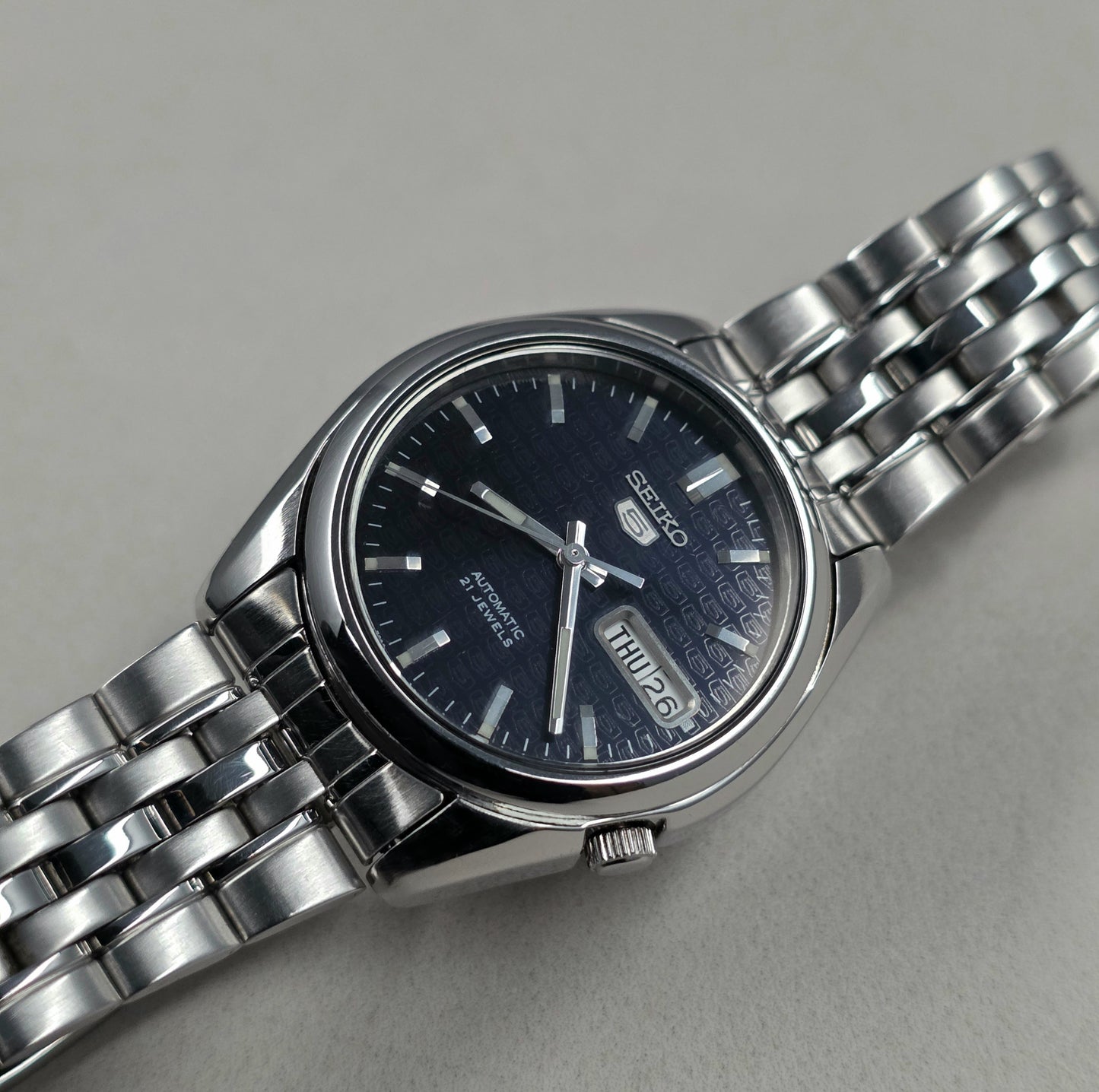 Seiko 5  7S26-01V0
