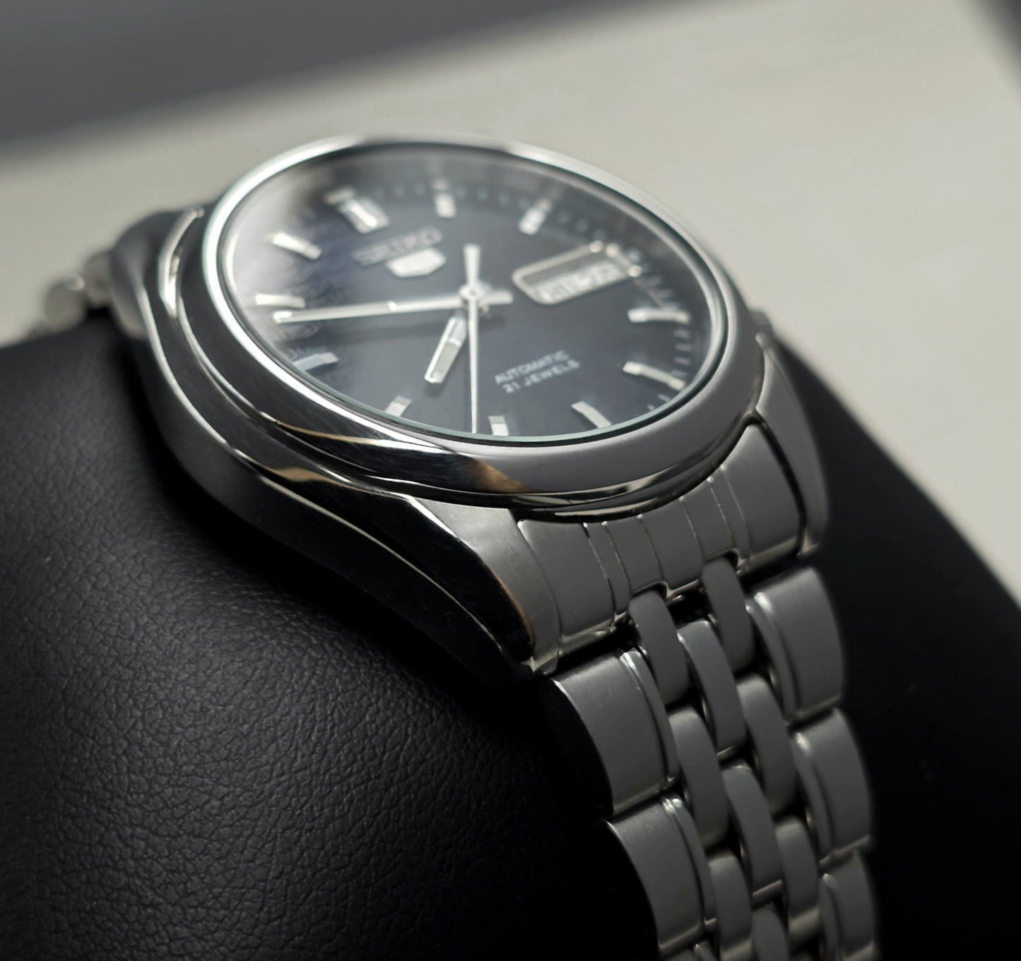 Seiko 5  7S26-01V0