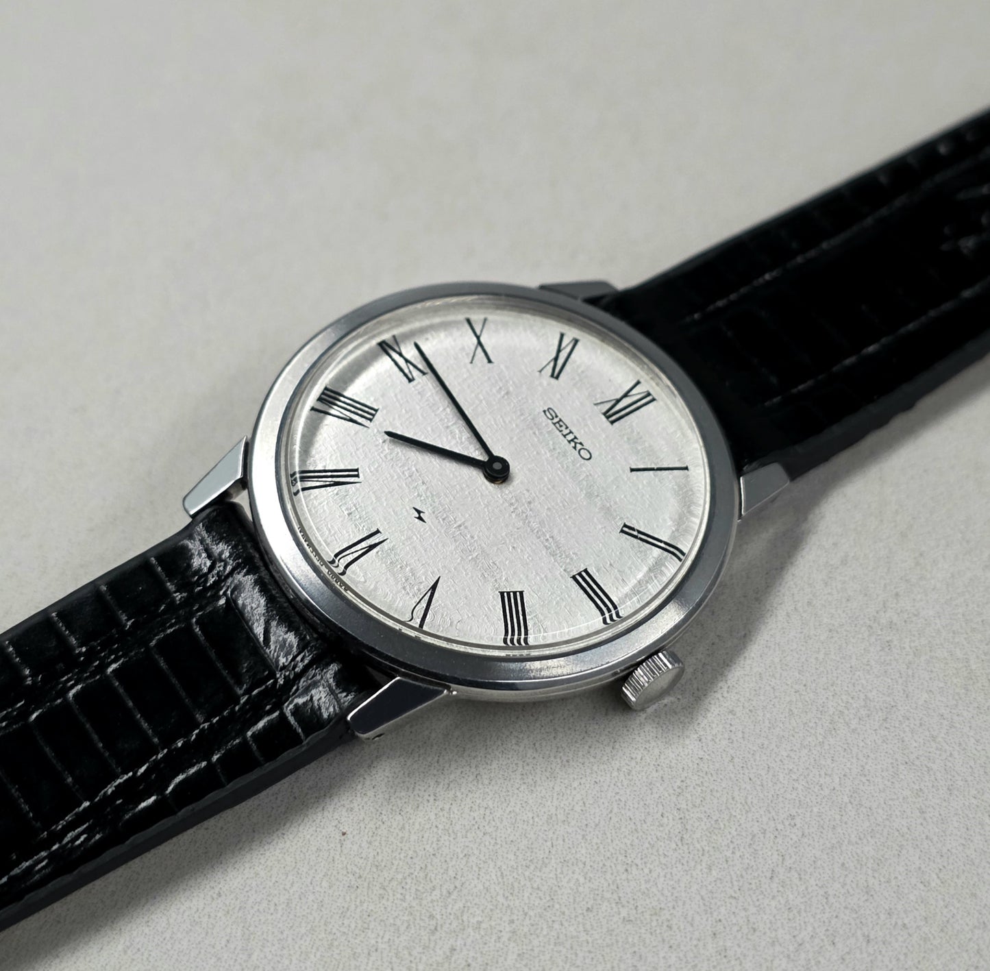 Seiko Chariot Slim 2220-0180