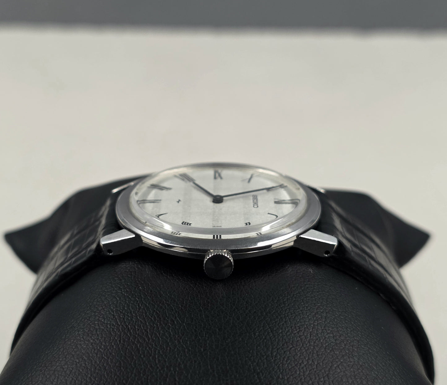 Seiko Chariot Slim 2220-0180