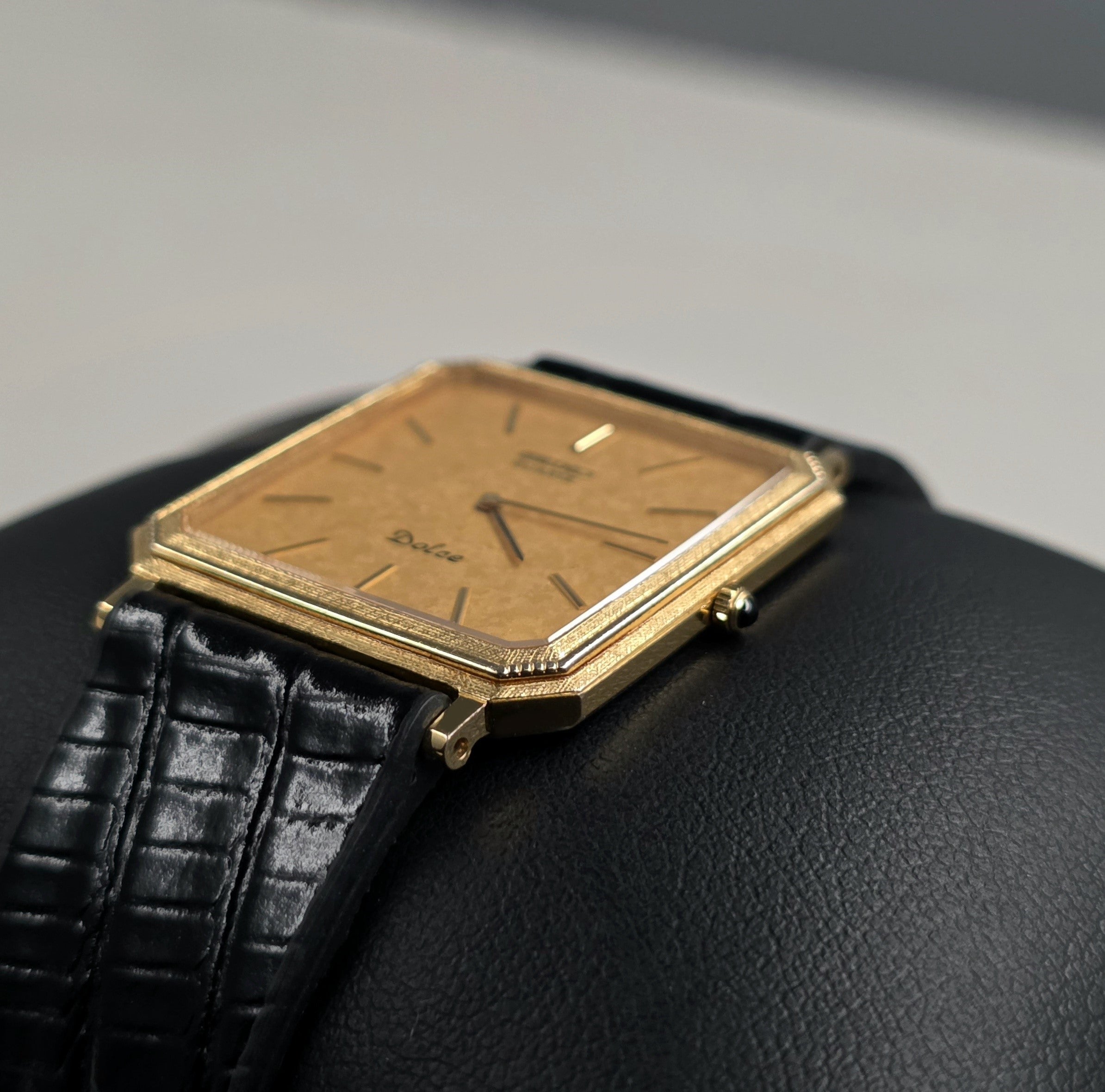 ✨SEIKO✨セイコー✨DOLCE✨6730-5160✨ゴールド文字盤✨腕時計✨ セイコー SEIKO ドルチェ 6730-5160 薄型クォーツ SEIKO QUARTZ | アン