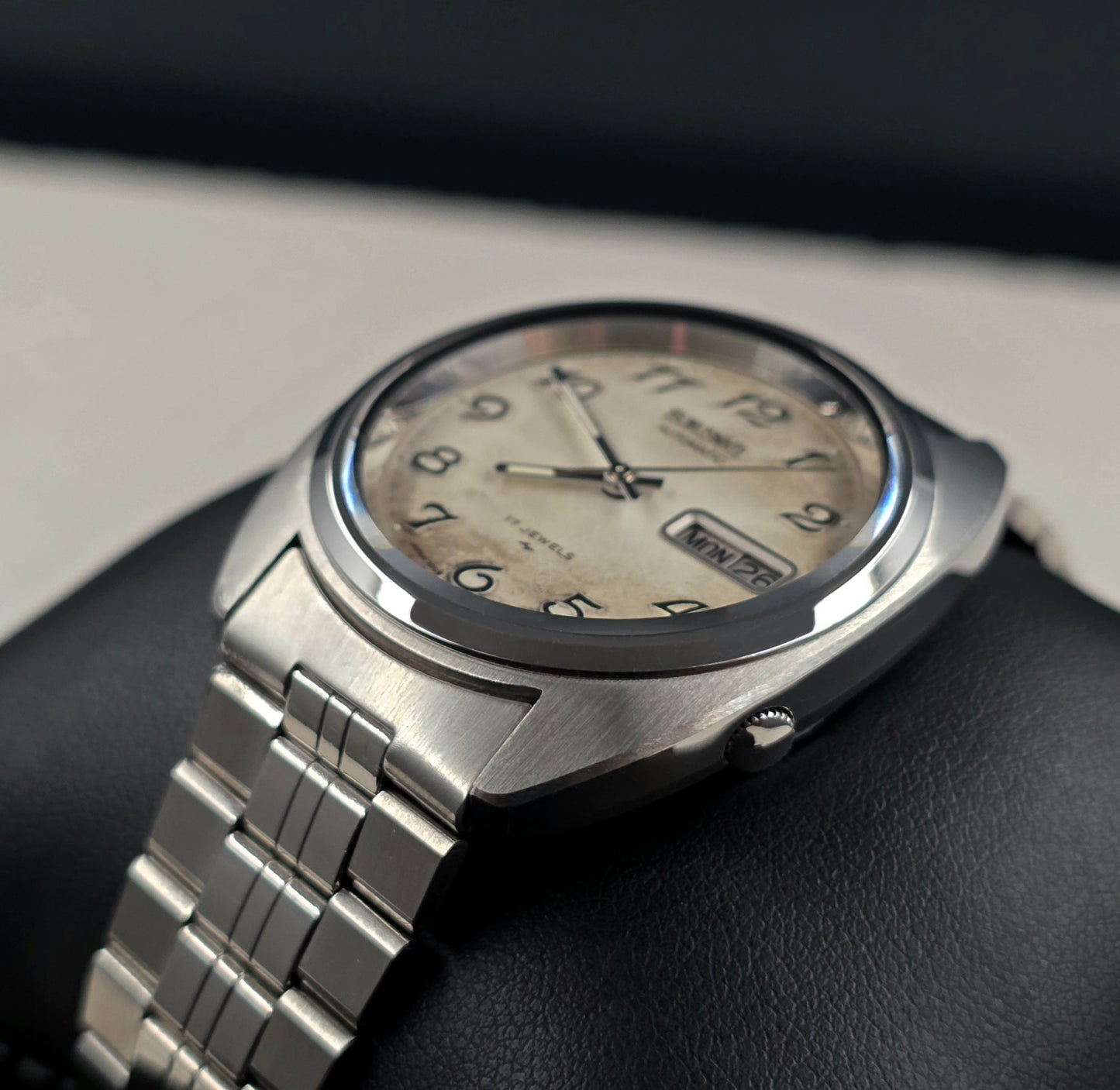 Seiko 7009-8081