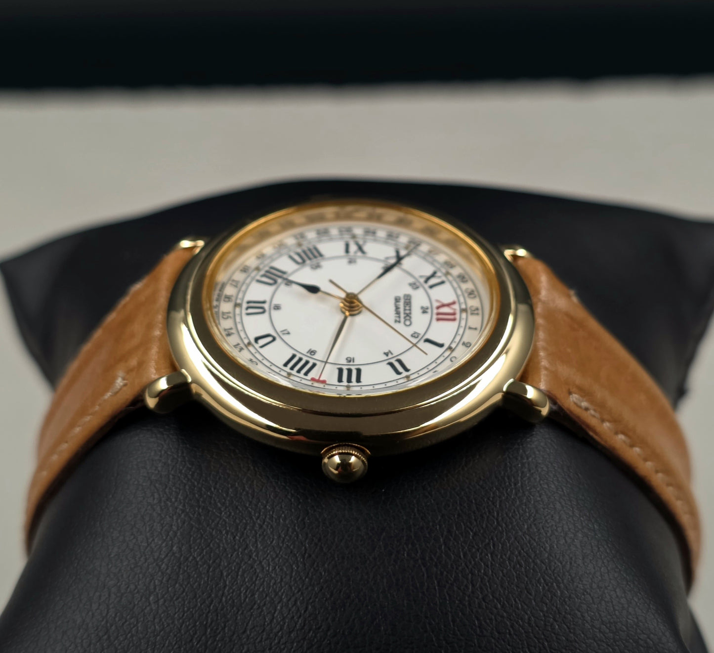 Seiko 6F25-6040 | Pointer Date