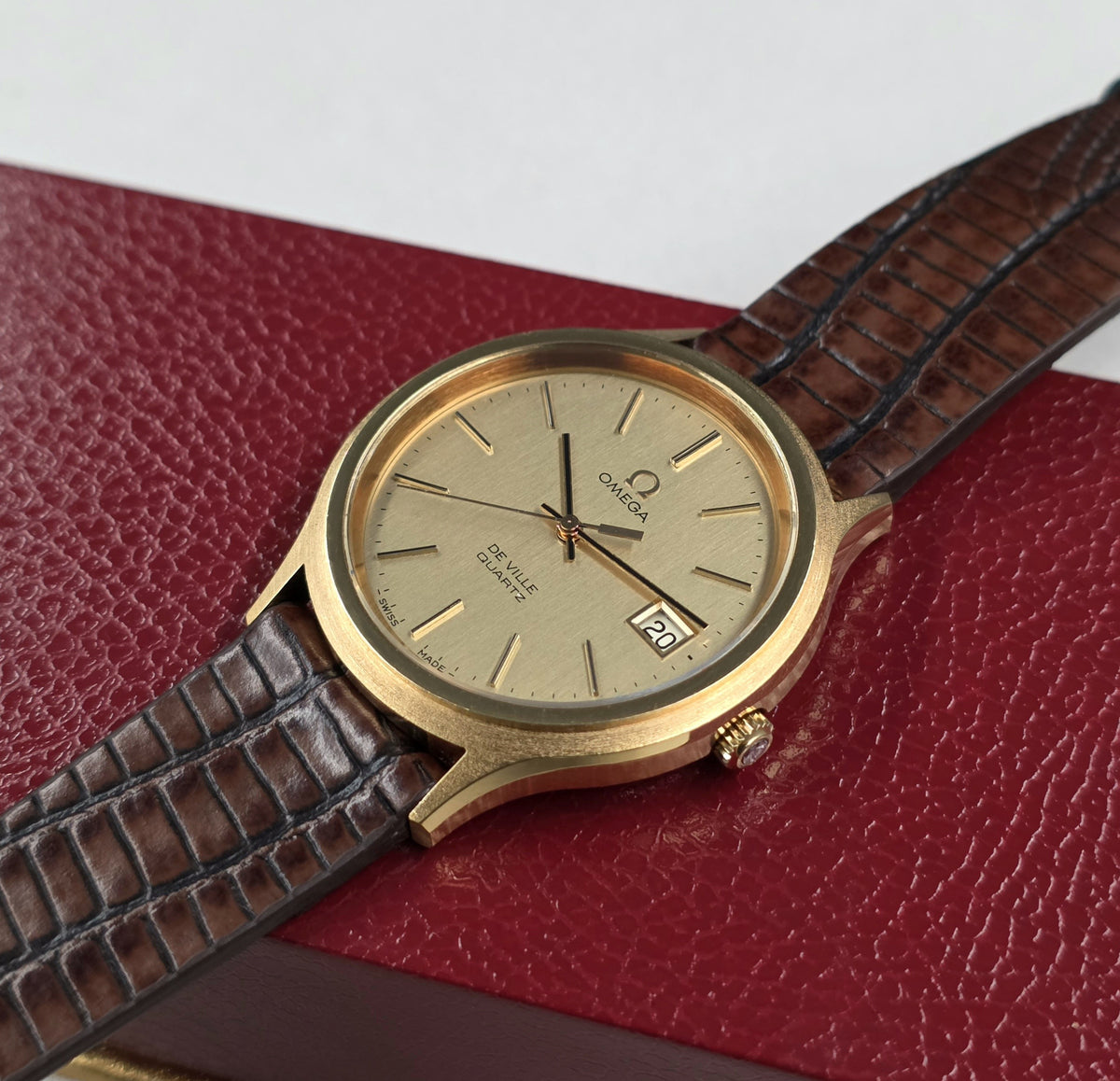 Omega De Ville Quartz NOS