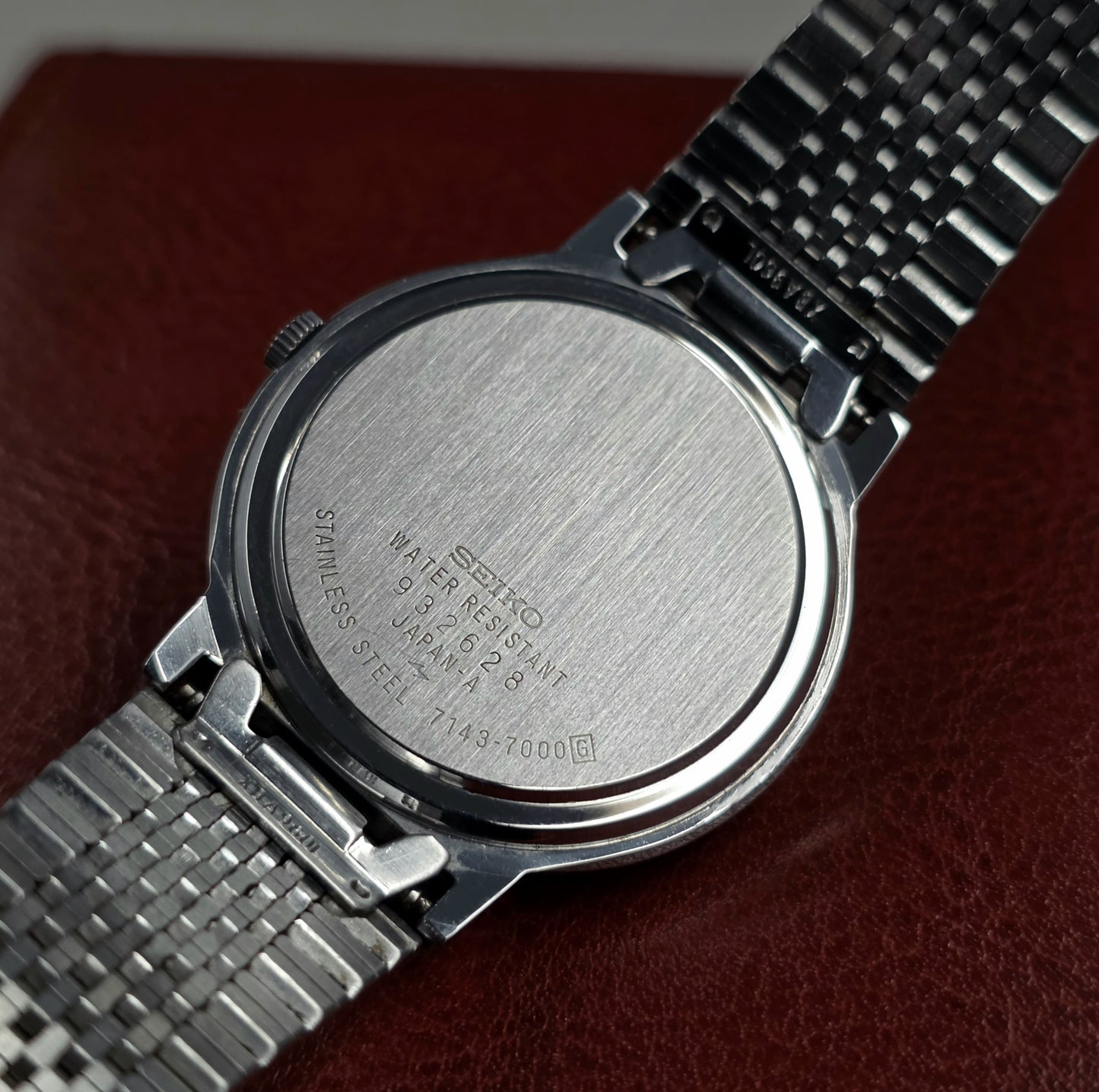 Seiko Lord Quartz 7143-7000