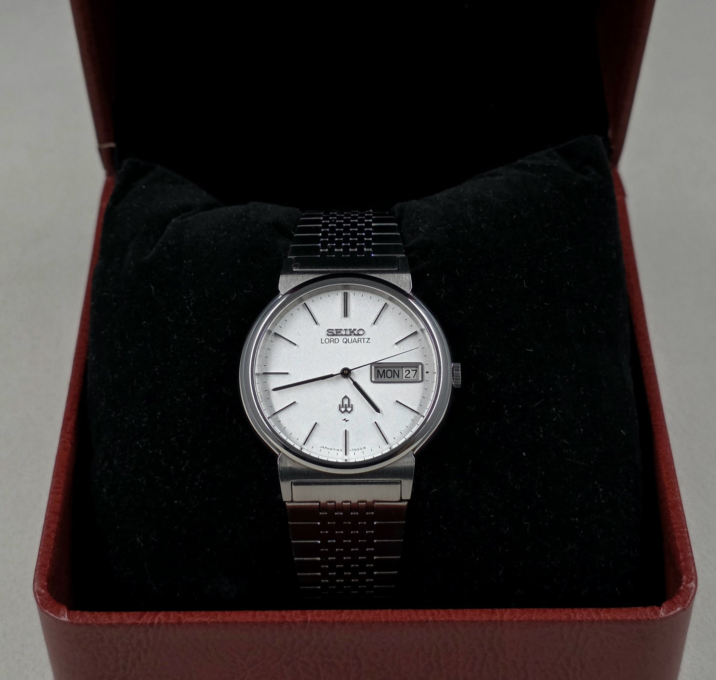 Seiko Lord Quartz 7143-7000