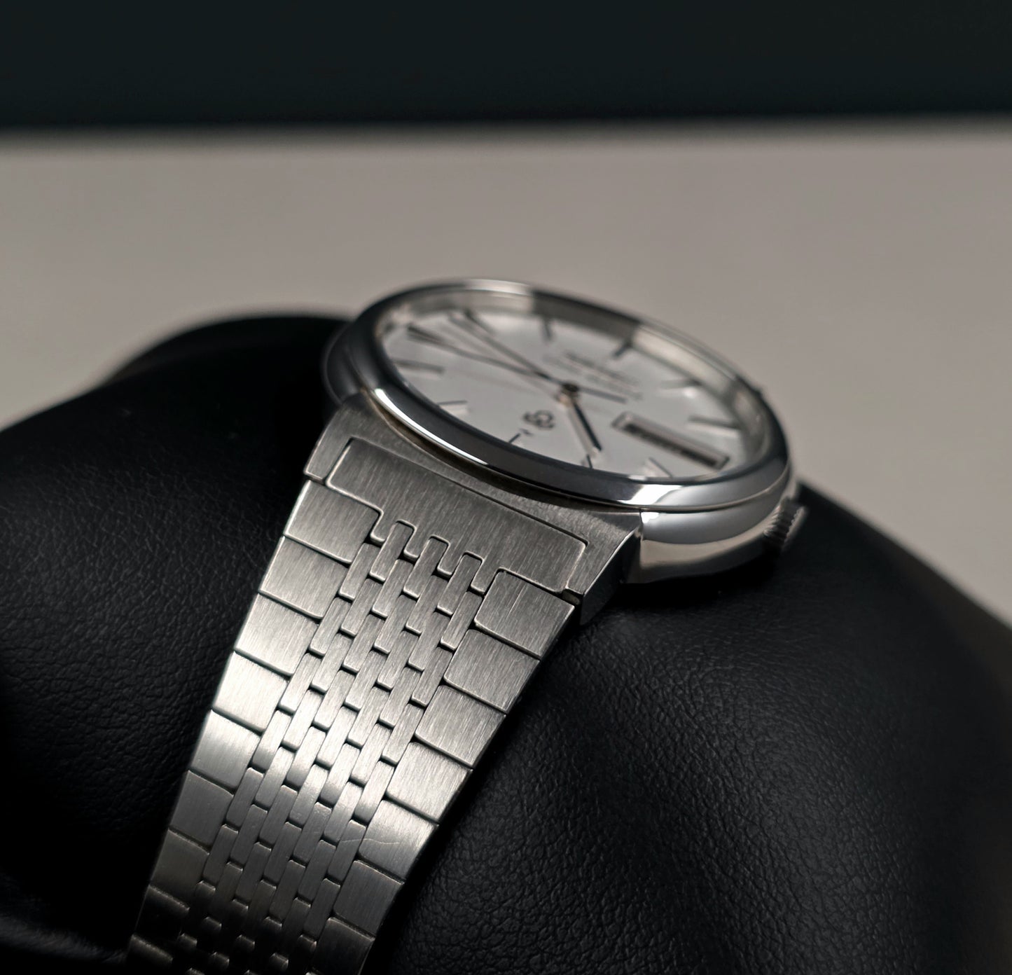 Seiko Lord Quartz 7143-7000