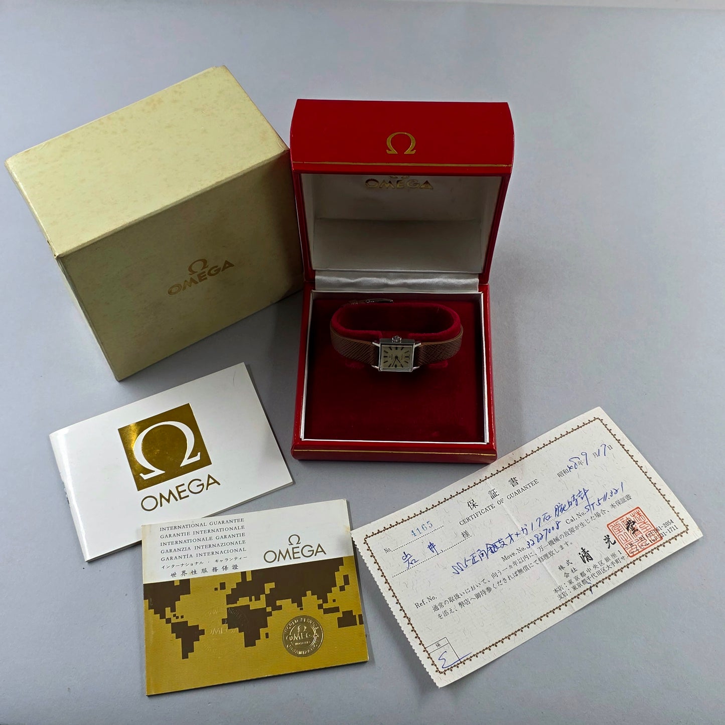Omega Genève Lady Square Ref. 511.0321
