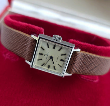 Omega Genève Lady Square Ref. 511.0321