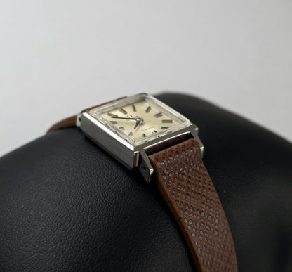 Omega Genève Lady Square Ref. 511.0321