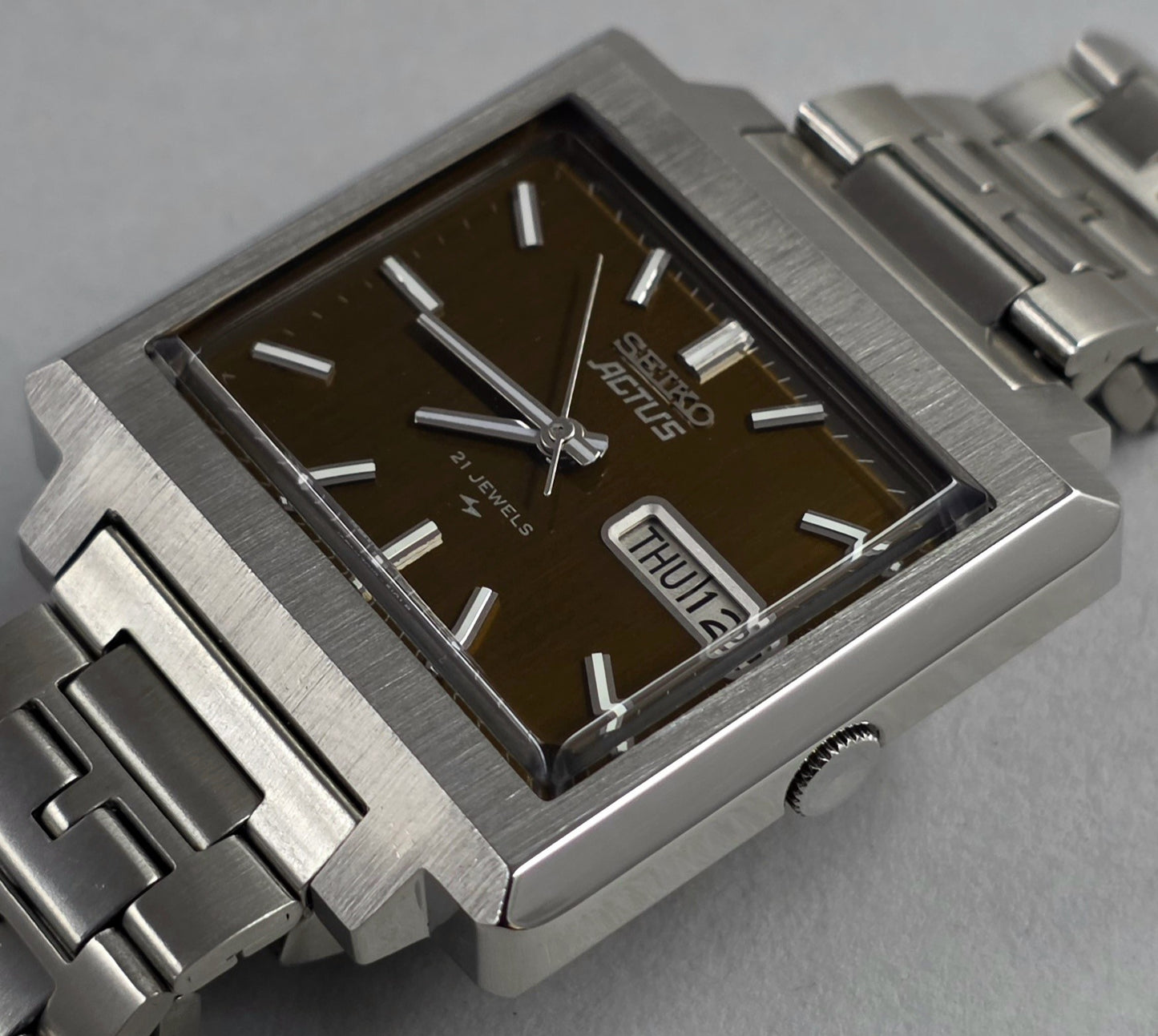 Seiko Actus 7019-5070