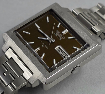 Seiko Actus 7019-5070