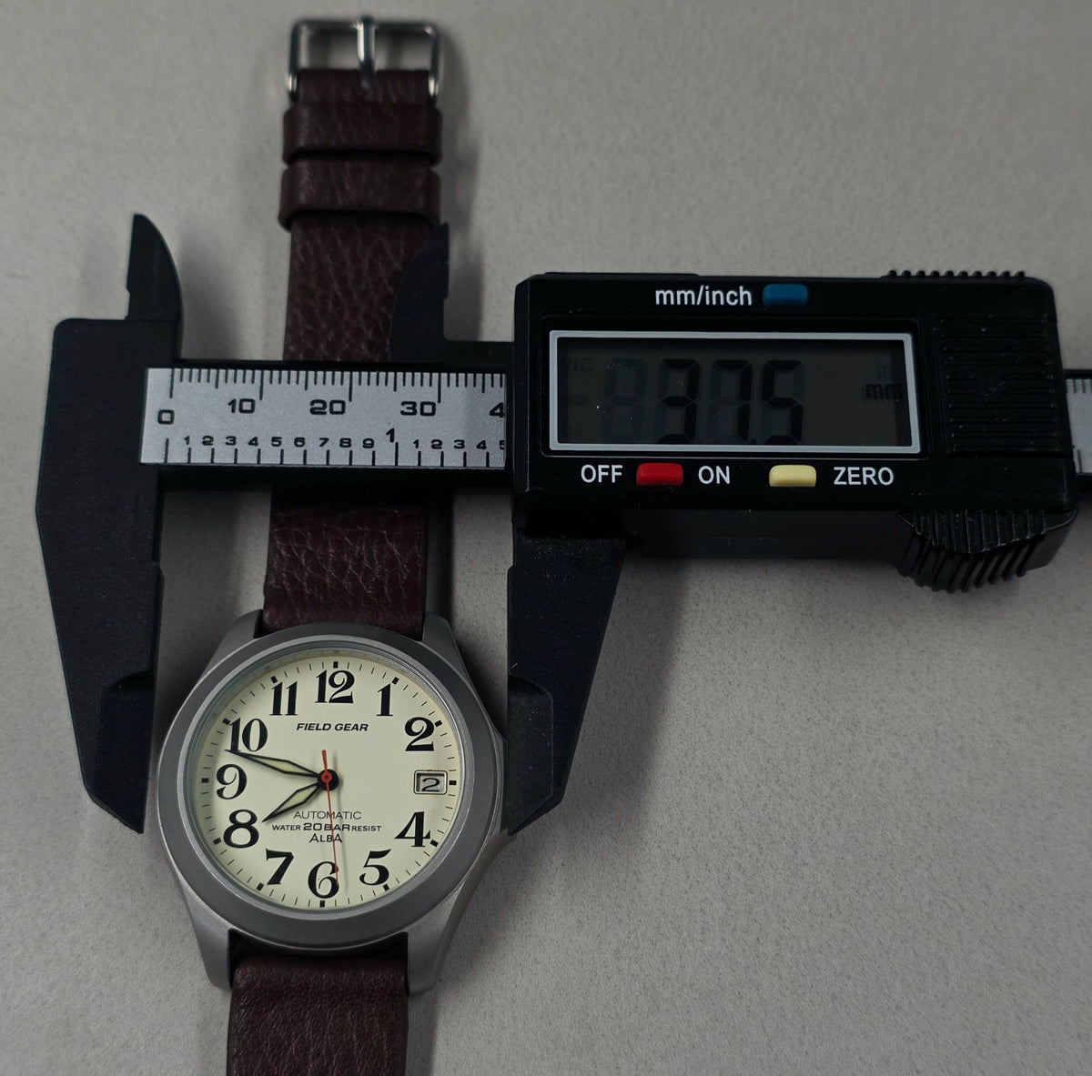 ALBA Field Gear Automatic Ref. Y621-8010