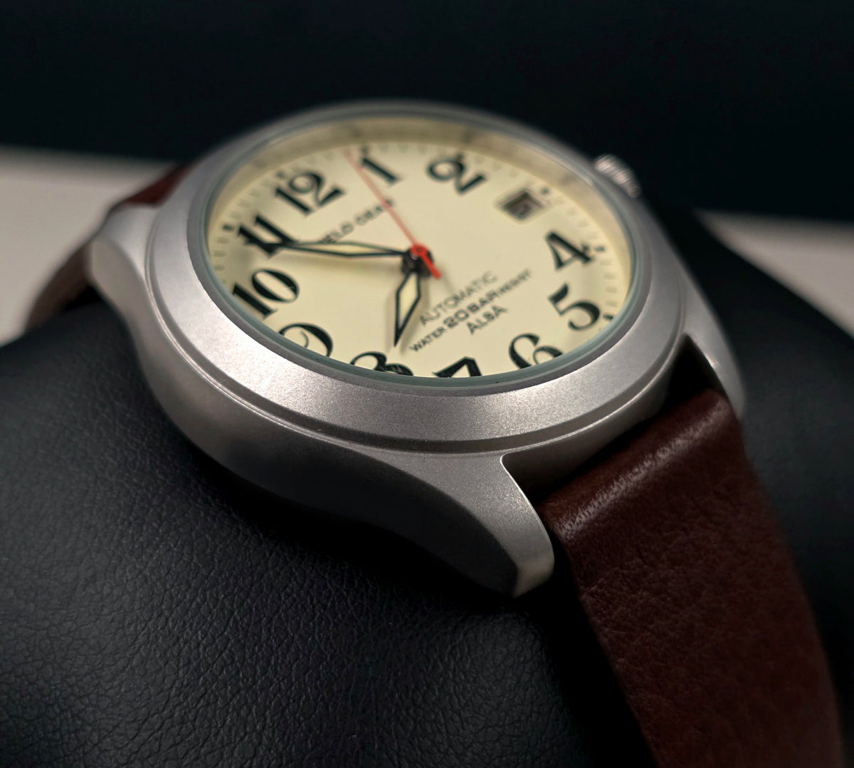 ALBA Field Gear Automatic Ref. Y621-8010
