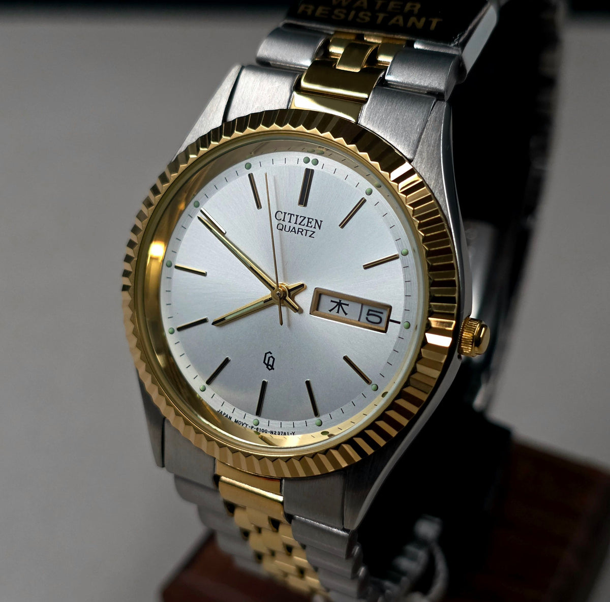Citizen CQ Quartz HQS99-9971 SSG
