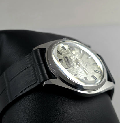 Citizen Crystal Seven 43 Jewels