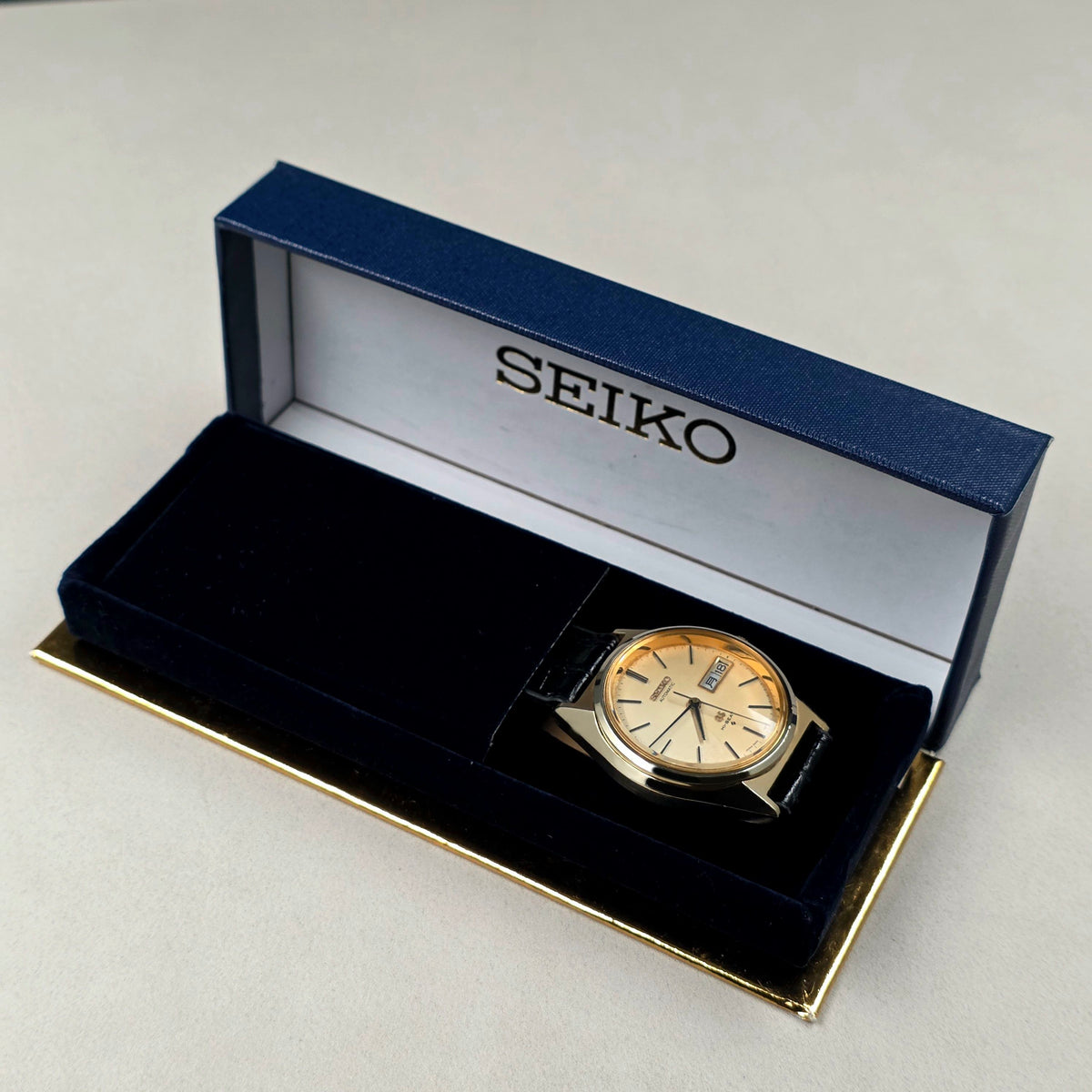Grand Seiko 56GS Hi-Beat Cap Gold Ref. 5646-7010