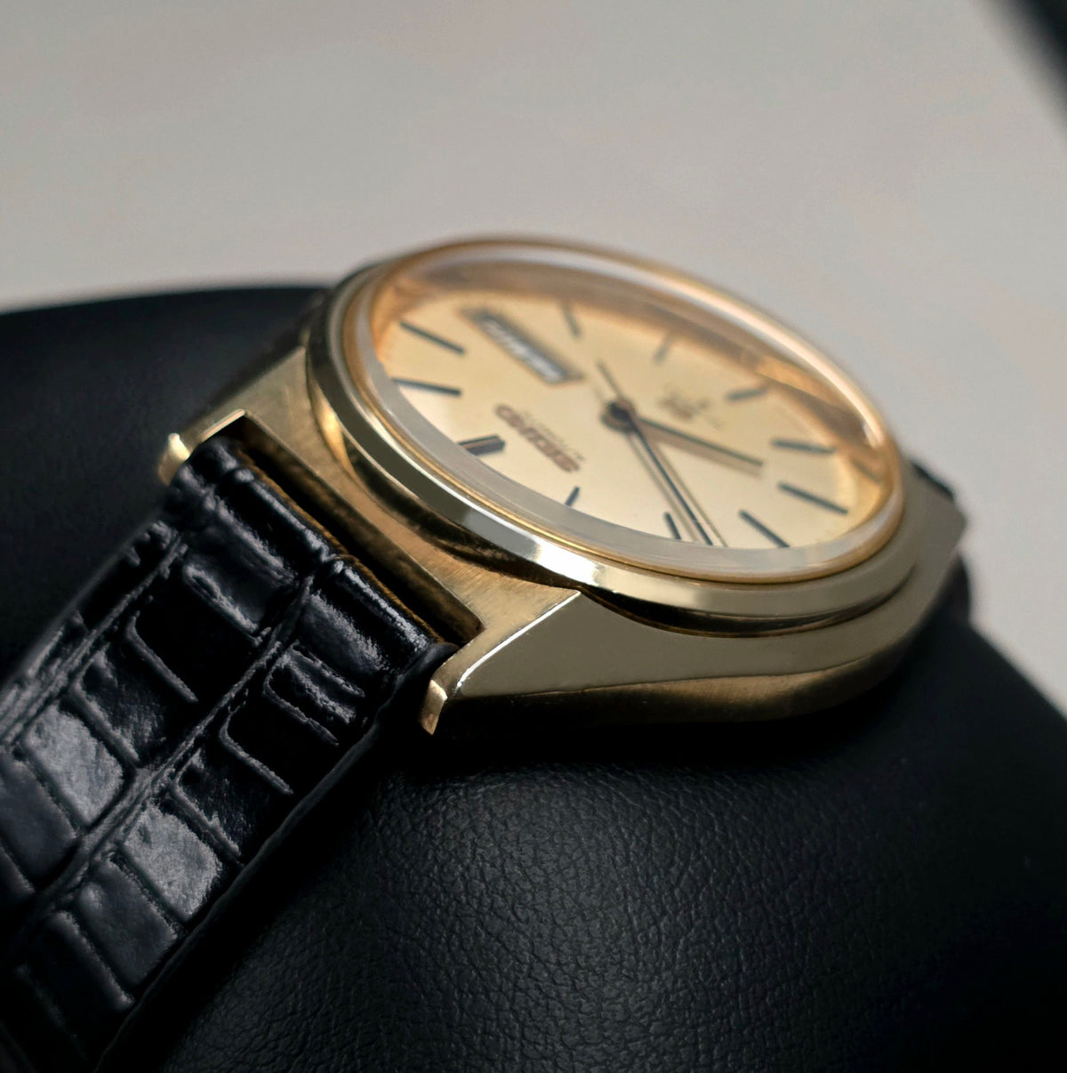 Grand Seiko 56GS Hi-Beat Cap Gold Ref. 5646-7010