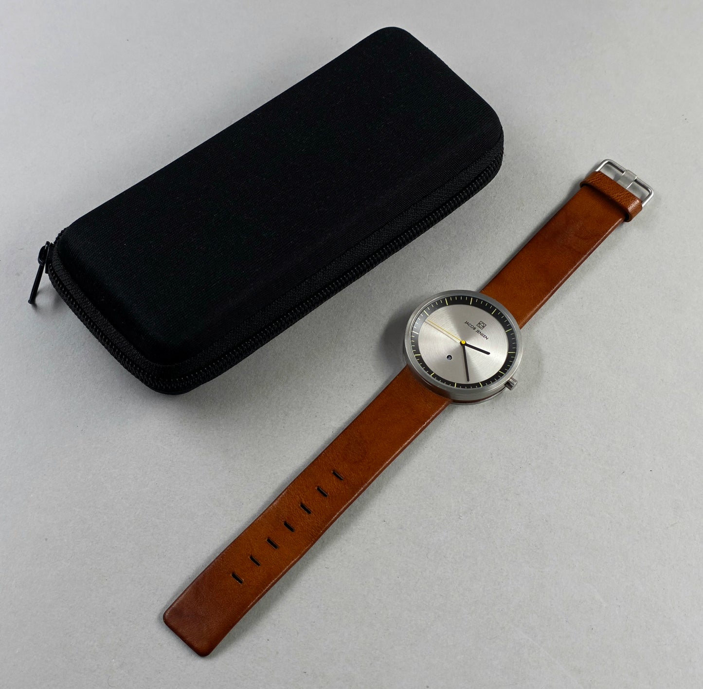 Jacob Jensen Strata 271