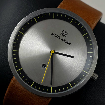 Jacob Jensen Strata 271