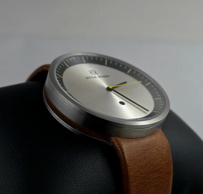 Jacob Jensen Strata 271