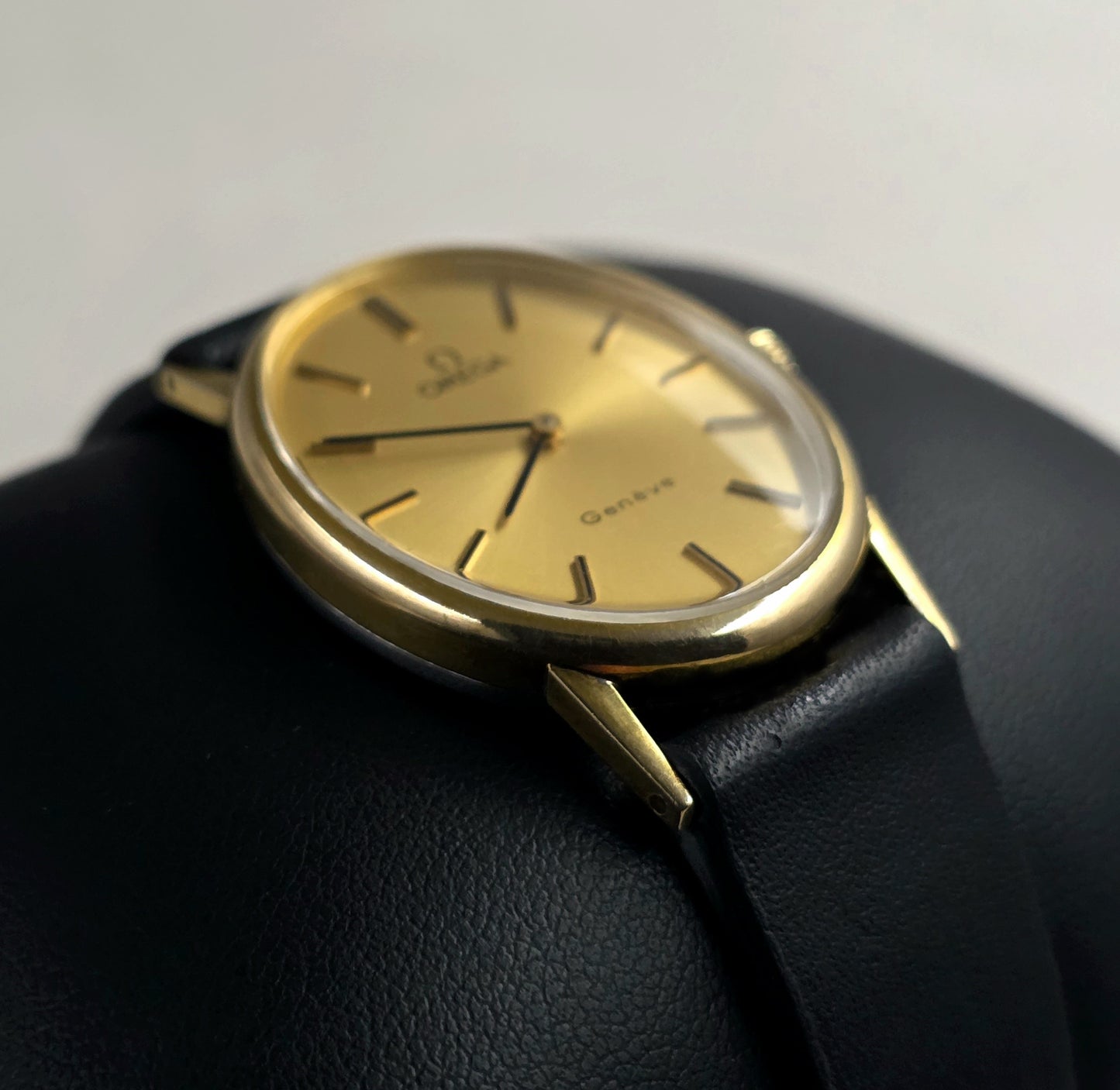 Omega Genève ref 511.416