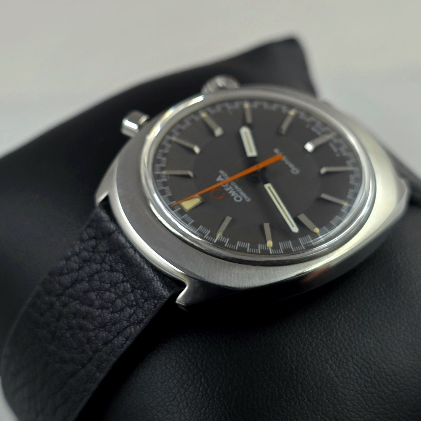 Omega Geneve Chronostop 145.009