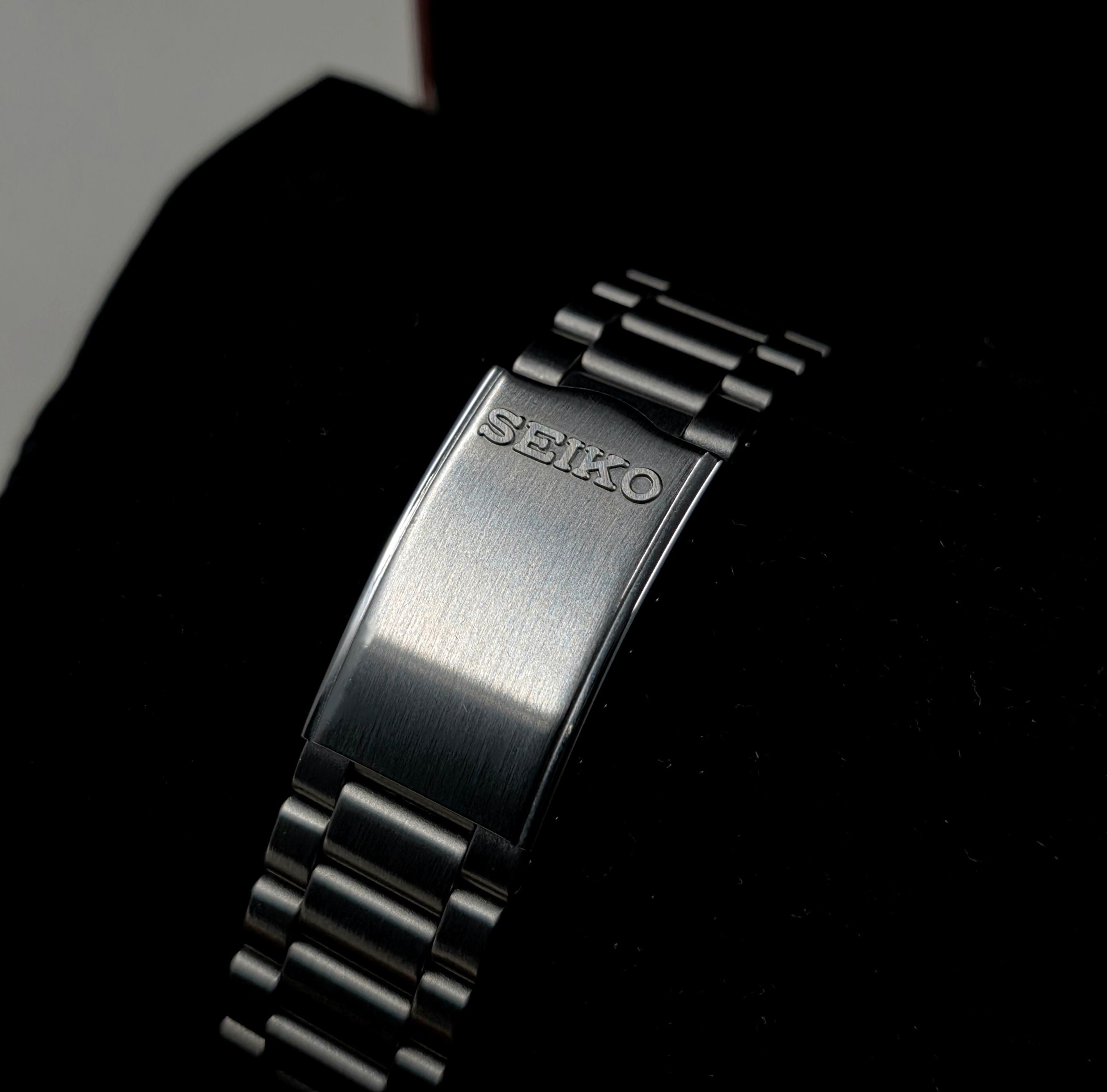 Seiko 5 Automatic 7S26-0480 White – Turgay's Watches