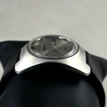 Seiko 5 Actus “Elliptic Case” Ref. 6106-7410