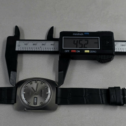 Seiko 5 Actus “Elliptic Case” Ref. 6106-7410