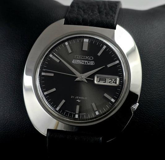 Seiko 5 Actus 7019-8000