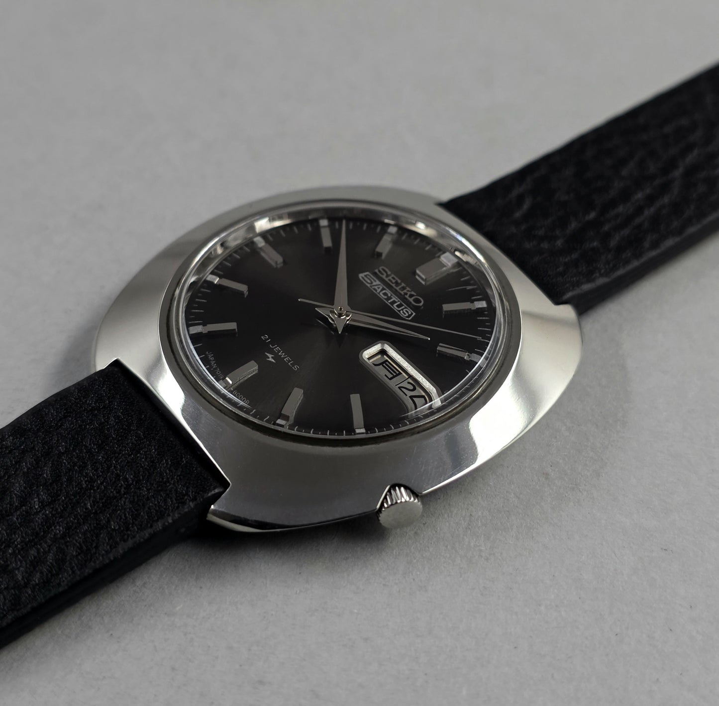 Seiko 5 Actus 7019-8000