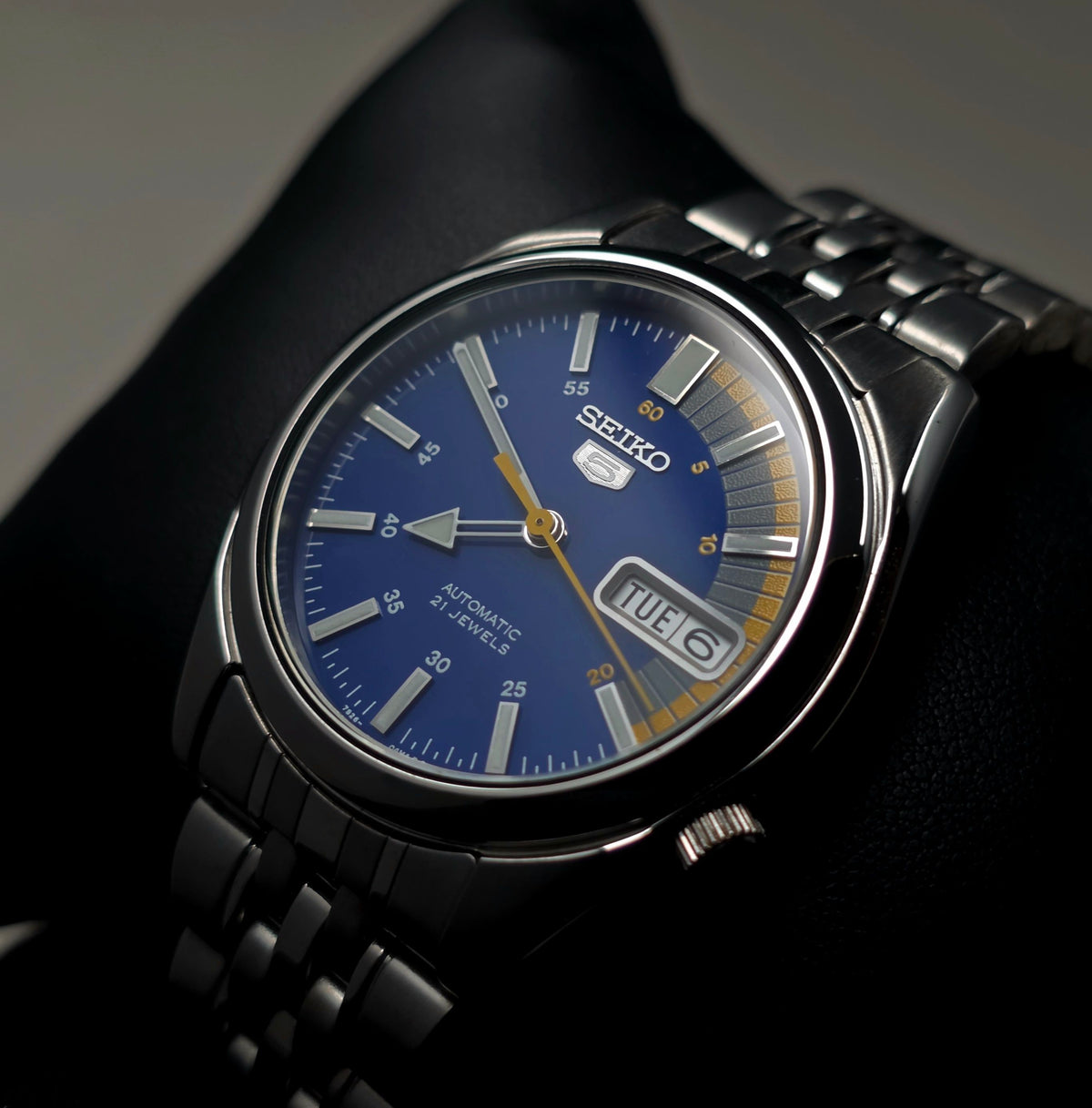 Seiko 5 “Speed Racer” SNK371K1 Ref. 7S26-01V0