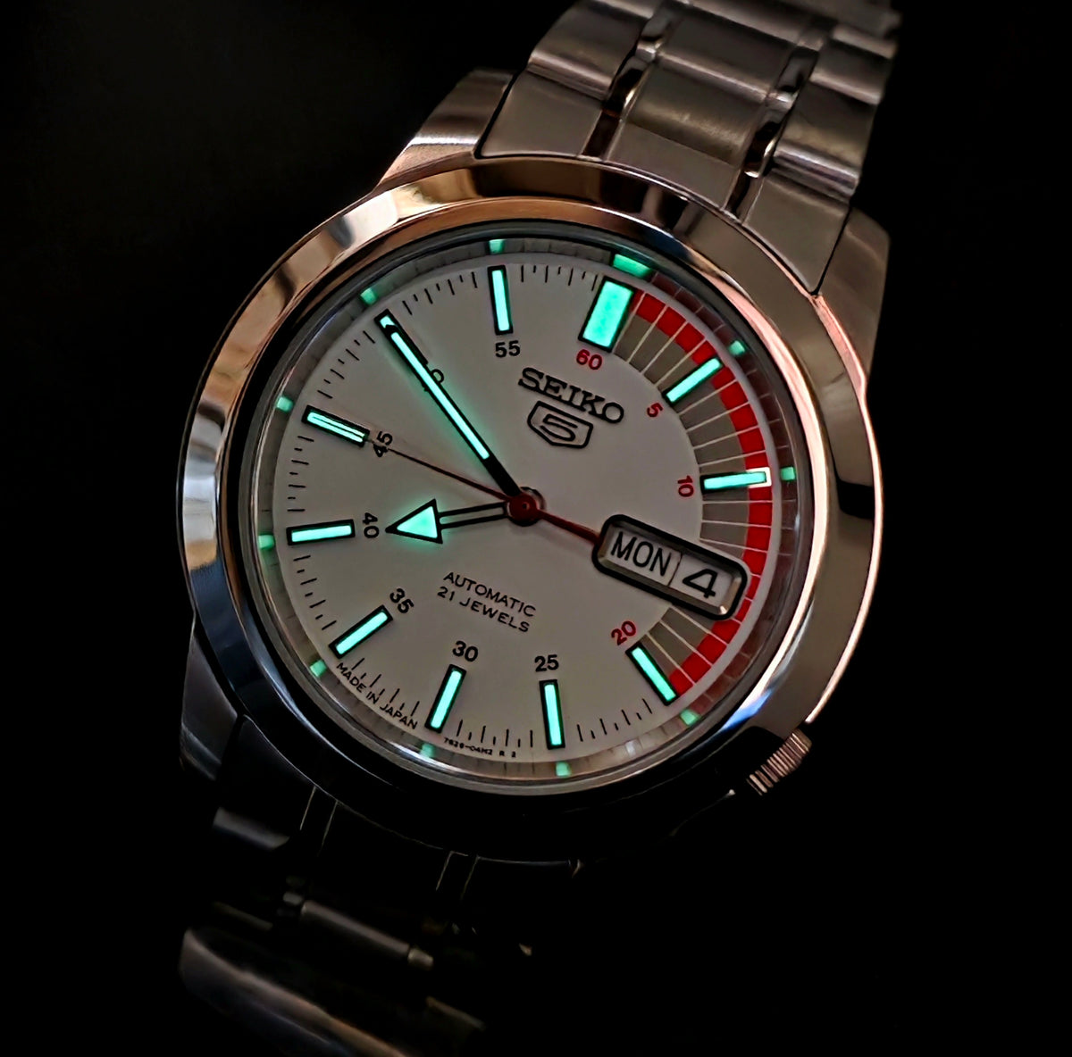 Seiko 5 SNKK25J1 Ref. 7S26-02W0