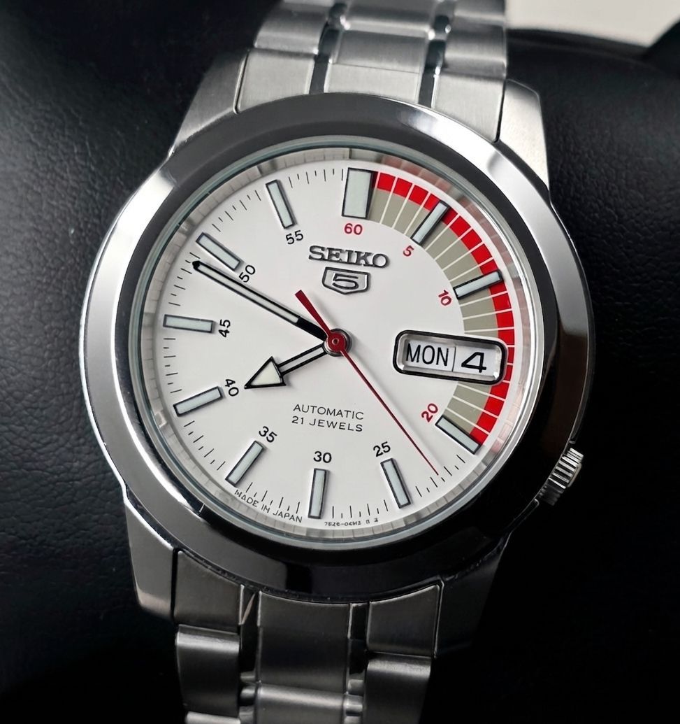 Seiko 5 SNKK25J1 Ref. 7S26-02W0