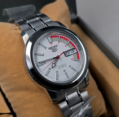 Seiko 5 SNKK25J1 Ref. 7S26-02W0