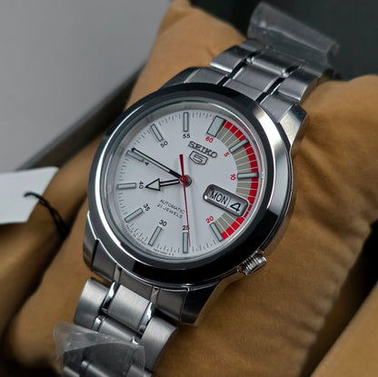 Seiko 5 SNKK25J1 Ref. 7S26-02W0