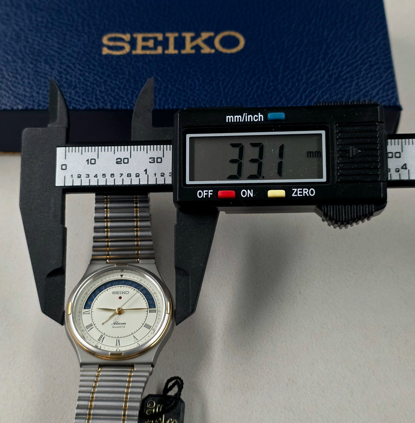 Seiko 5C22-6000 Alarm Quartz