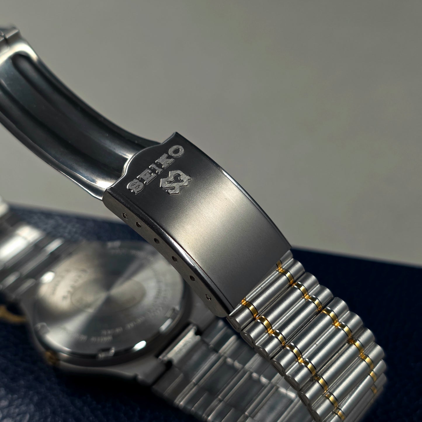 Seiko 5C22-6000 Alarm Quartz