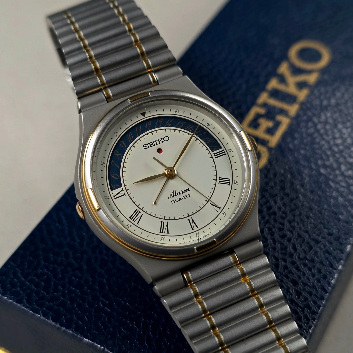 Seiko 5C22-6000 Alarm Quartz