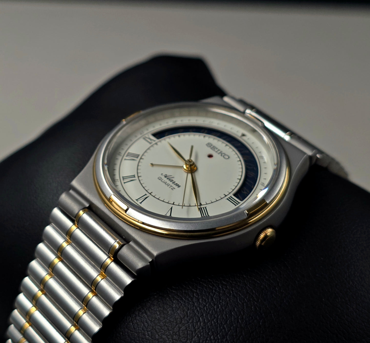 Seiko 5C22-6000 Alarm Quartz