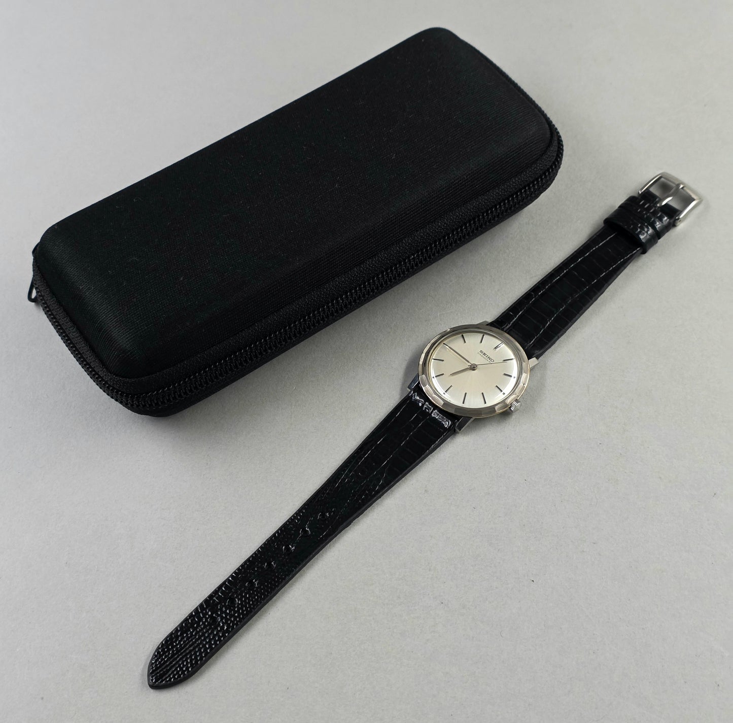 Seiko 6660-7020 - Ultra-Thin